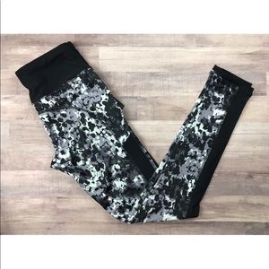 {Reflex} Black grey white stretch workout leggings